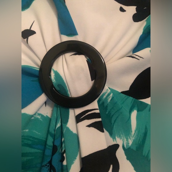 Jones Wear Sleeveless Floral Print Dress - Picture 4 of 10